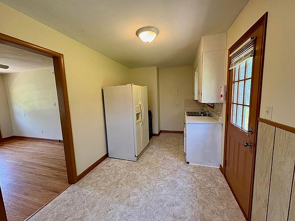 4th image of 2513 S Ellis Ave #2513
