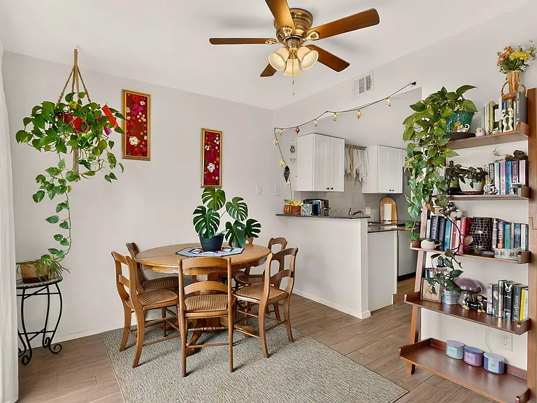 2613 Ektom Dr #C — Photo 7