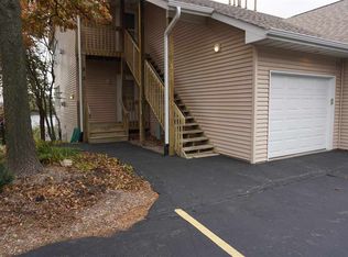 7270 N Alpine Rd APT 2, Loves Park, IL 61111