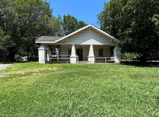 823 N Oak Ave, Ada, OK 74820