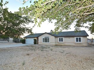 18072 Sequoia St, Hesperia, CA 92345