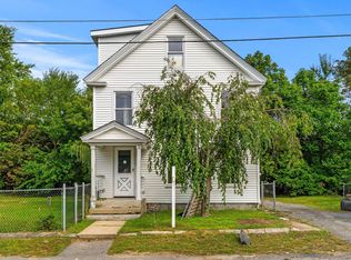 11 Lorenzo St, Leominster, MA 01453