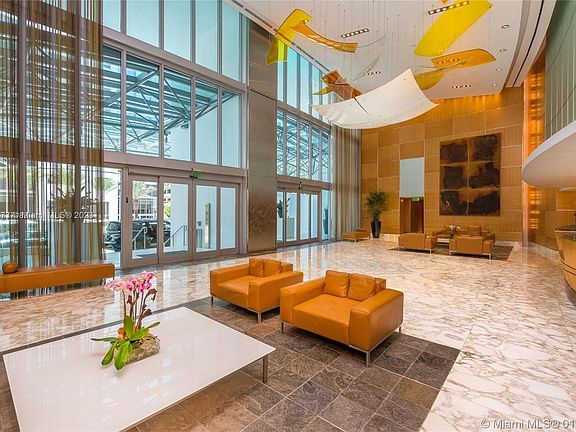 4th image of 1331 Brickell Bay Dr APT 905