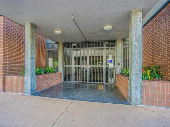 1010 Central Ave APT 416, Saint Petersburg, FL 33705