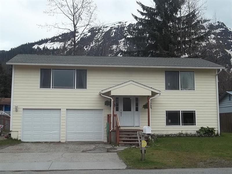 2nd image of 4316 Mendenhall Blvd