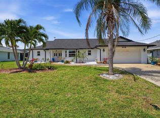 256 Mark Twain Ln, Rotonda West, FL 33947