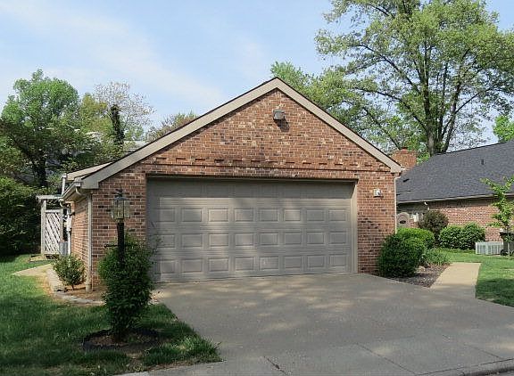 3rd image of 1332 W Parrish Ave