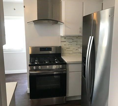 5th image of 1022 Manley Dr
