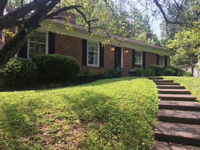 88 Locust Ln, Chagrin Falls, OH, 44022