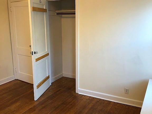 2nd image of 136-138 King St