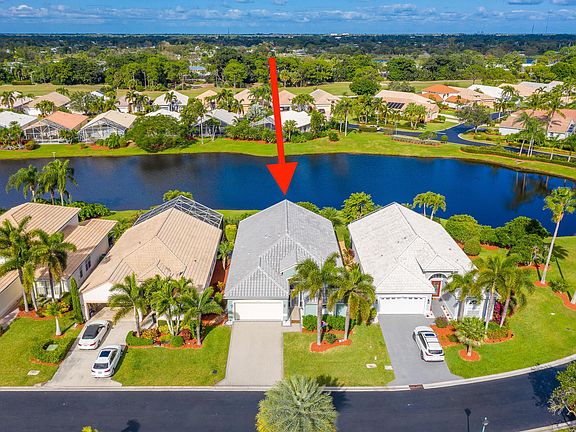 3rd image of 1603 SE Shelburnie Way