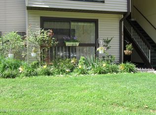 129 Amberly Dr UNIT A, Manalapan, NJ 07726