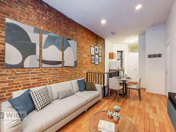 318 East 93rd Street image 1 of 9