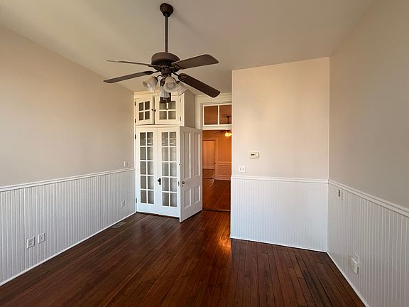 5th image of 2418 S 10th St APT 1