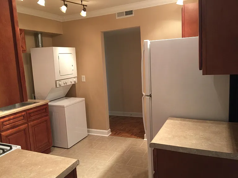3636 Taliluna Ave #115 — Photo 11