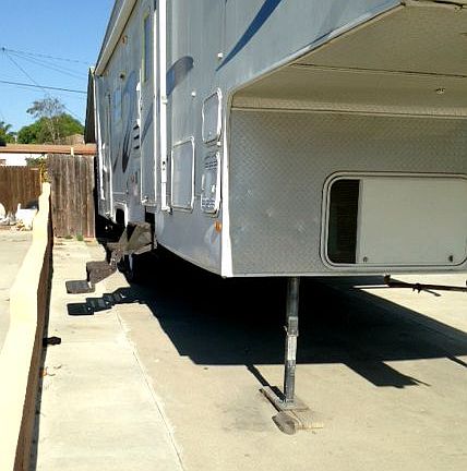 5th image of 408 College Dr