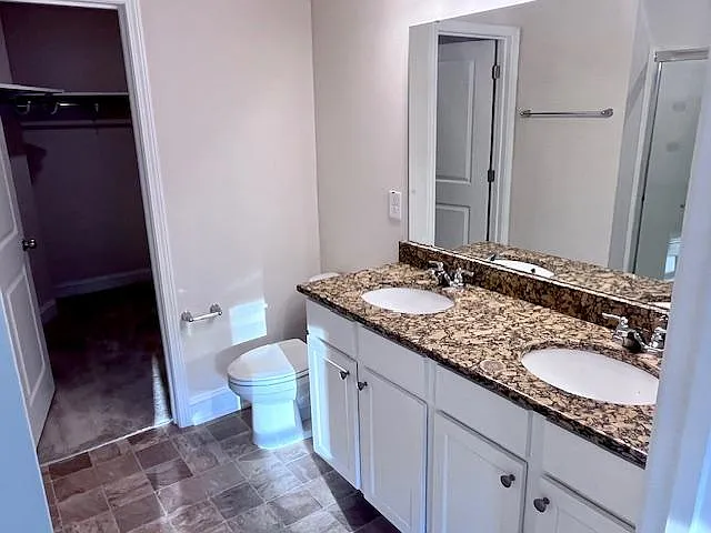 125 Woodford Reserve Ct — Photo 24