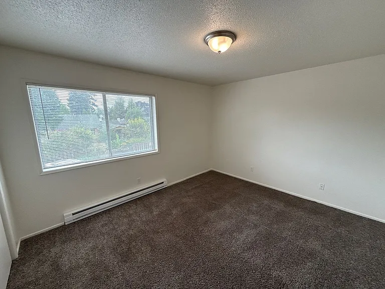 3930 Iberis St NE — Photo 8