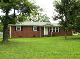 51 Hillcrest Villa Rd, Manchester, TN 37355