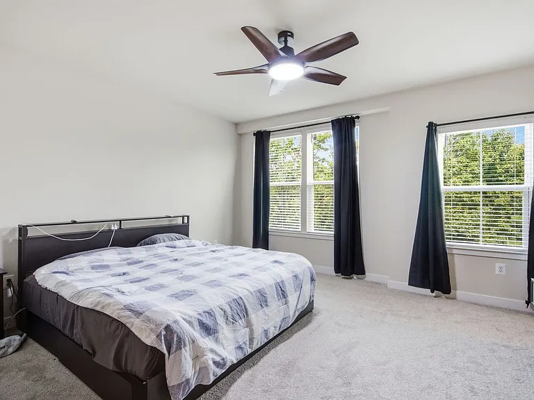 212 Matisse Pl — Photo 12