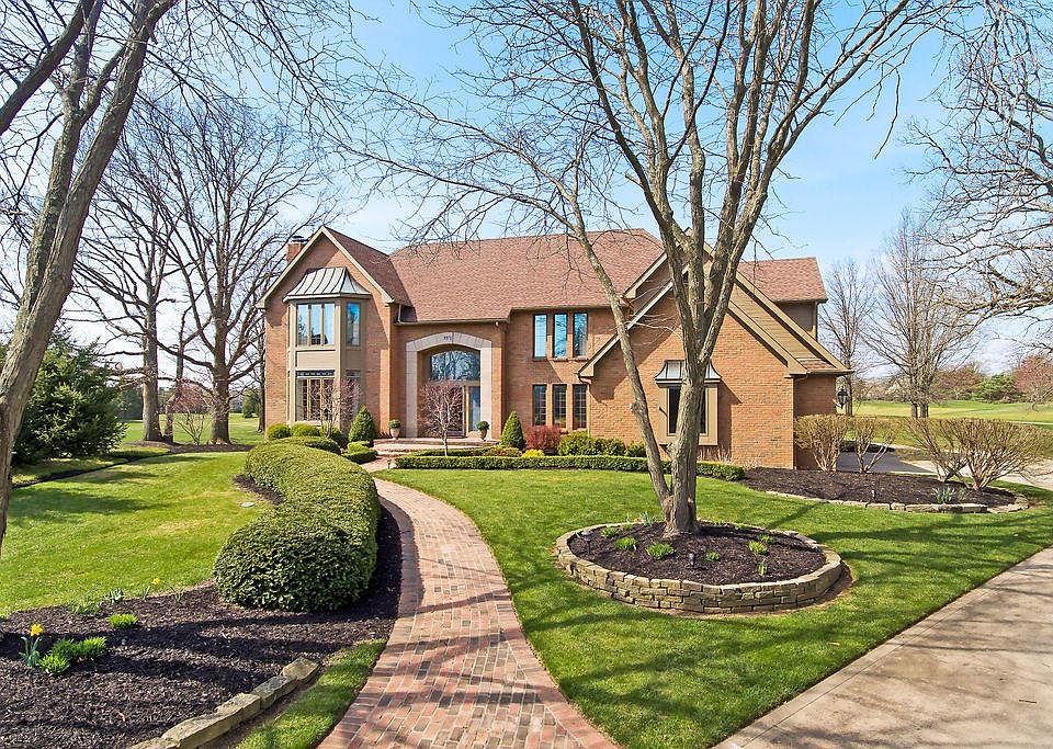 8375 Strasbourg Ct, Dublin, OH 43017 Zillow