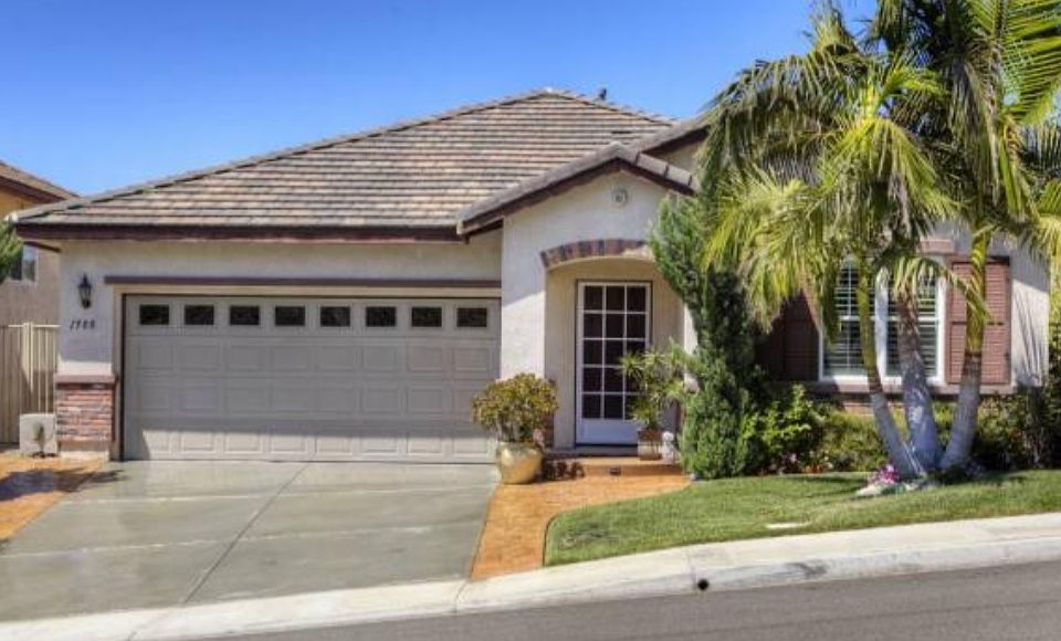 1st image of 1580 Loma Alta Dr