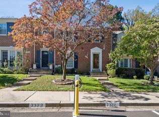 7322 Greentree Rd, Bethesda, MD 20817