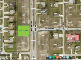3020 Skyline Blvd, Cape Coral, FL 33914