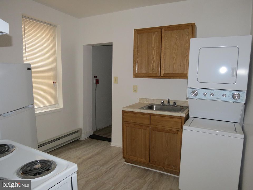 1st image of 1903 W Montgomery Ave #1