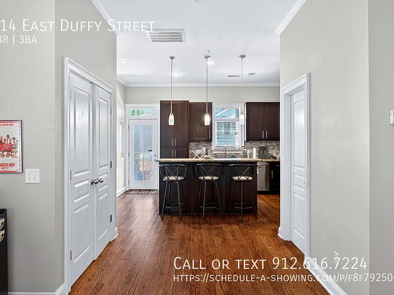 414 E Duffy St — Photo 12