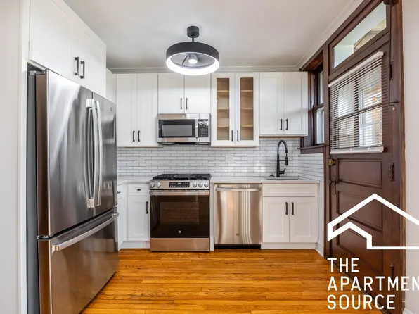 3126 N Spaulding Ave APT 3E, Chicago, IL 60618