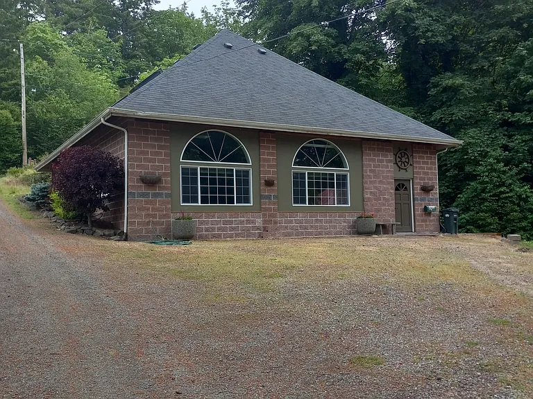 2622 Gravelly Beach Loop NW — Photo 1