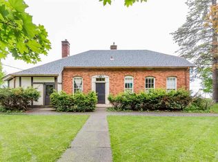 5802 London Rd, Duluth, MN 55804