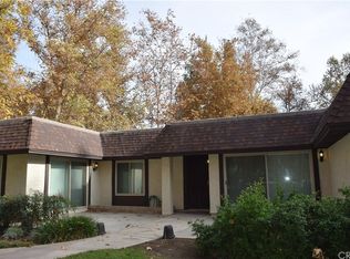 8811 Amigos Pl, Riverside, CA 92504