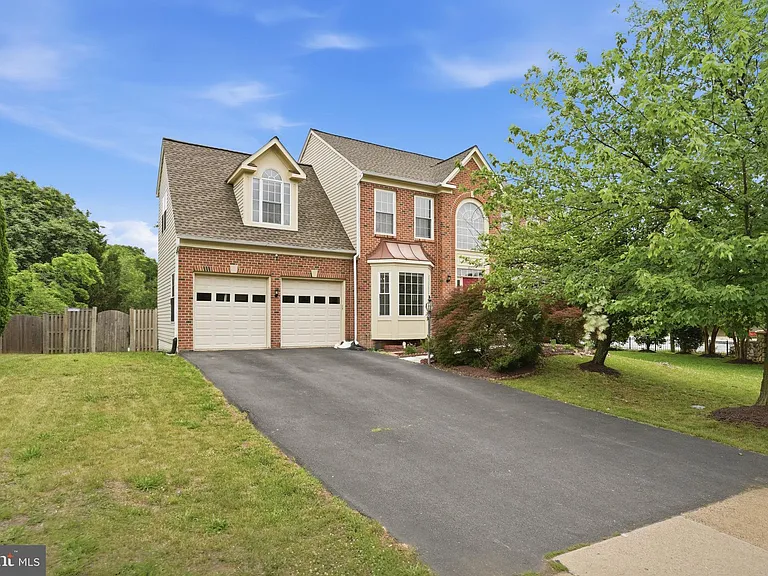 6355 Willowfield Way — Photo 4