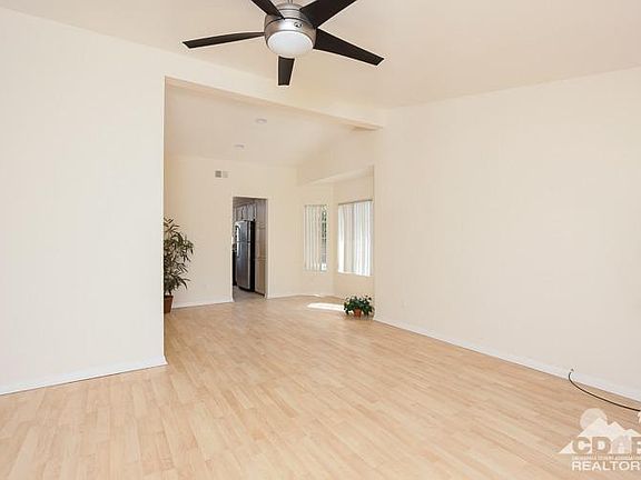 3rd image of 44420 Foxtail Cir