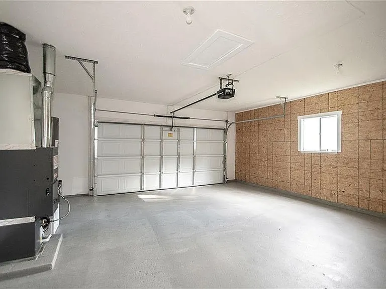 4543 Calhoun St — Photo 6