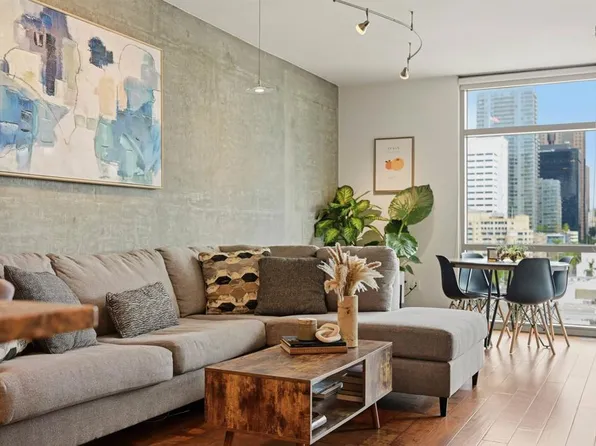 800 The Mark Ln Unit 1002, San Diego, CA 92101