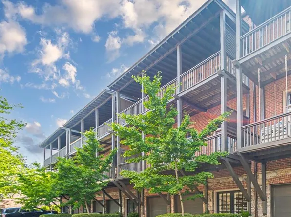 225 Founders Mill Ct, Roswell, GA 30075