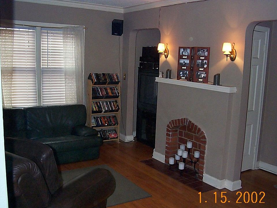 Living room 2