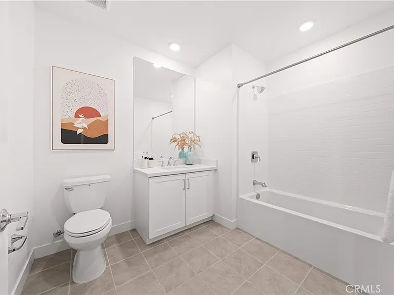 2510 Rivington — Photo 11