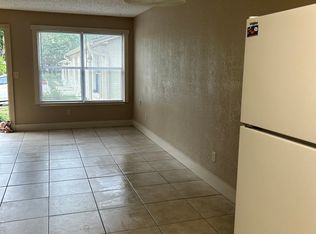 201 Marquette St APT 5, Niceville, FL 32578