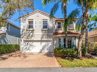 1105 Scarlet Oak St, Hollywood, FL 33019