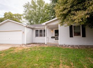 5209 Carlton Dr, Springfield, IL 62703