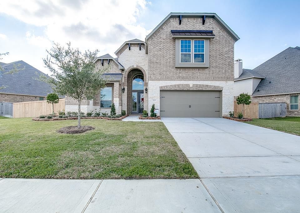 1st image of 3026 Wolfberry Dr