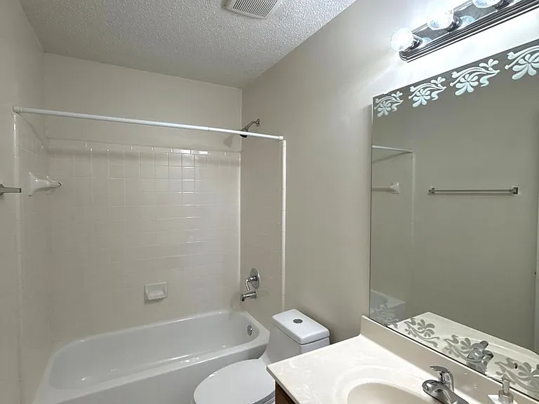 13500 Stephendale Dr — Photo 14