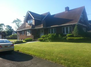 205 Parsons Dr, Syracuse, NY 13219