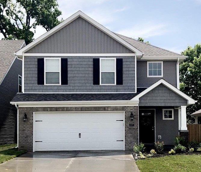 1st image of 428 White Oak Trce