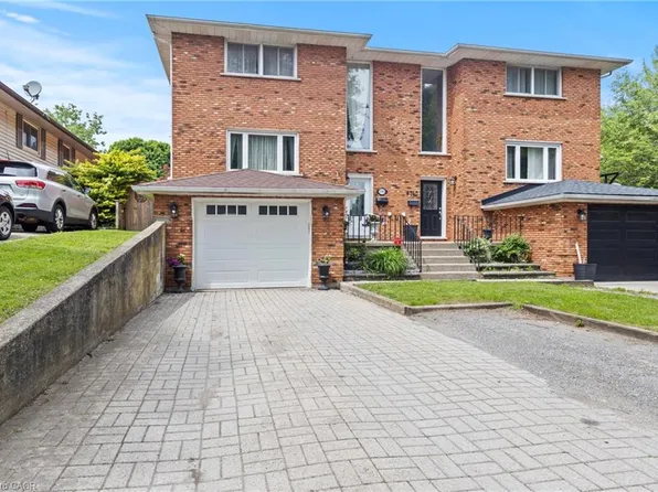 6745 Dawson St, Niagara Falls, ON L2E 7B6