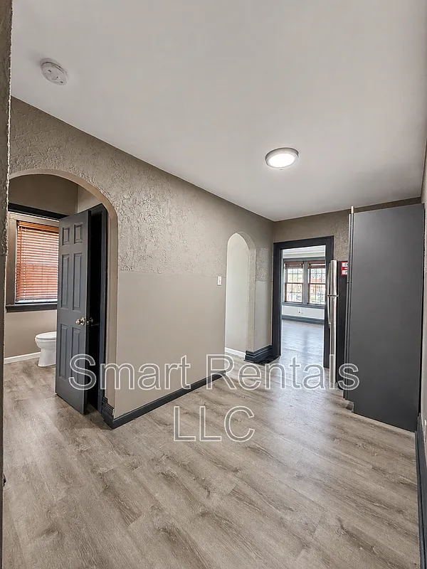 1 bed, 1.0 bath, 800 sqft, $799 — Photo 4
